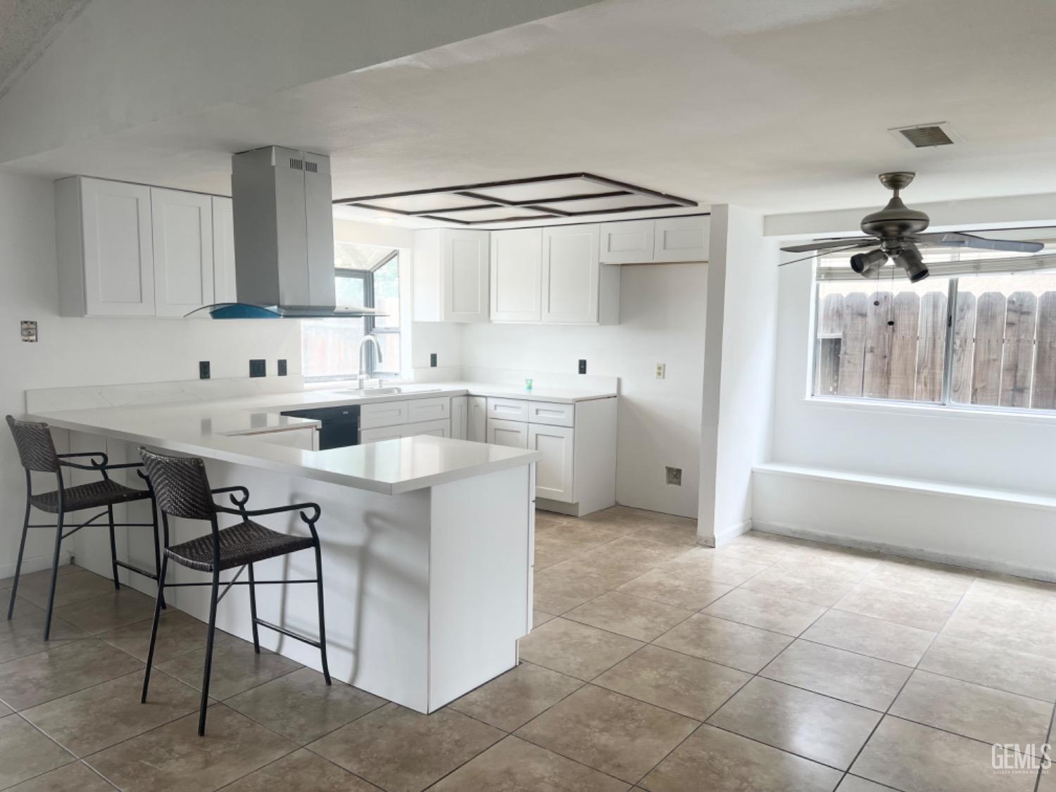 Undisclosed Address Bakersfield, CA 93313 - Photo 6 of 17