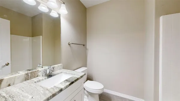 $2,400 | 2157 Big River Street, College Station, TX 77840