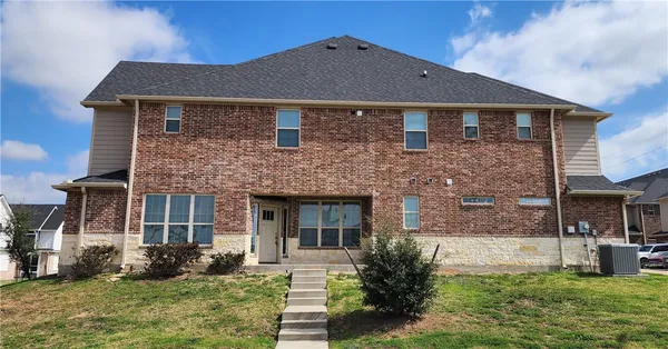 $2,400 | 2157 Big River Street, College Station, TX 77840