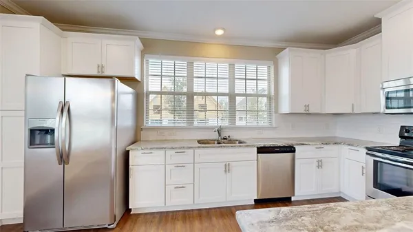 $2,400 | 2157 Big River Street, College Station, TX 77840