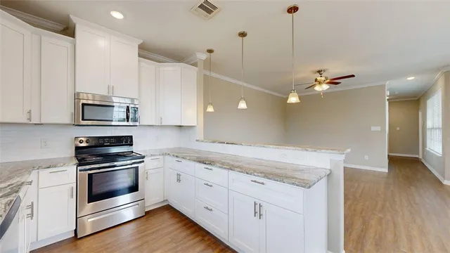 $2,700 | 2157 Big River Street, College Station, TX 77840