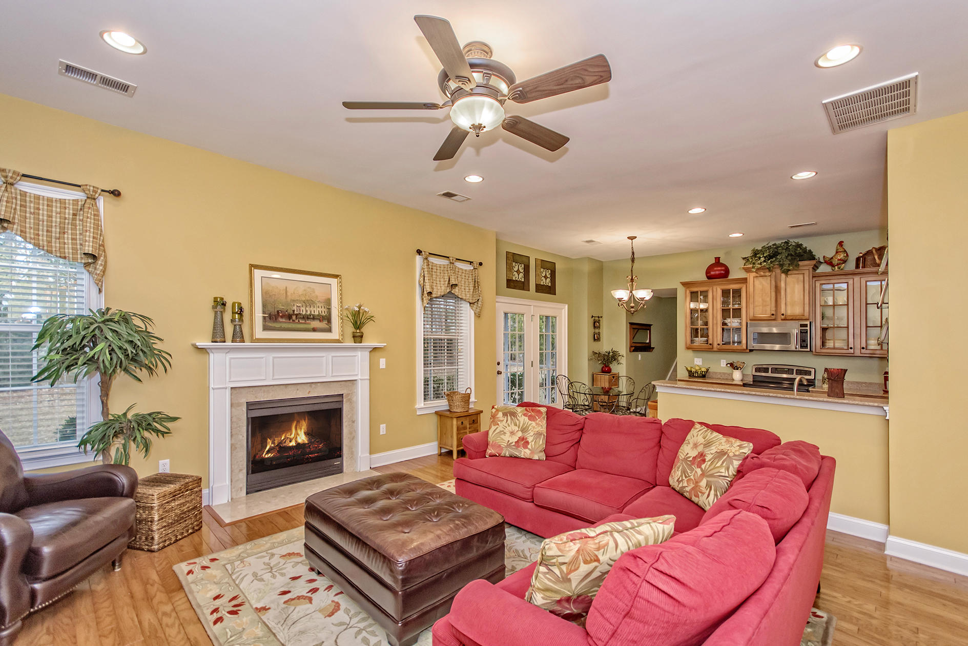 1828 Hall Point Road Mount Pleasant, SC 29466 - Photo 14 of 41 DSC_1445