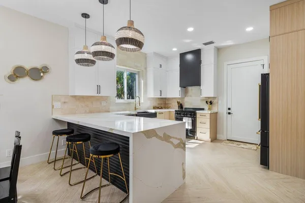 $7,600 | 1920 Spanish Trail, Delray Beach, FL 33483