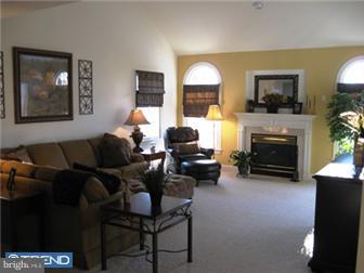 2941 Cotswold Road Reading, PA 19608 - Photo 5 of 12 Gallery Image 5