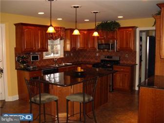 2941 Cotswold Road Reading, PA 19608 - Photo 7 of 12 Kitchen