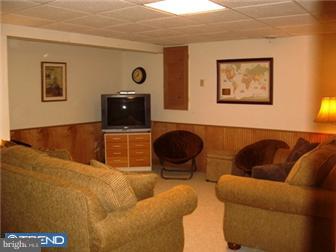 2941 Cotswold Road Reading, PA 19608 - Photo 10 of 12 Basement - Finished