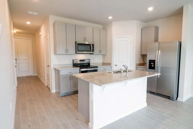 $2,700 | 357 Southeast Angler Drive, Stuart, FL 34994