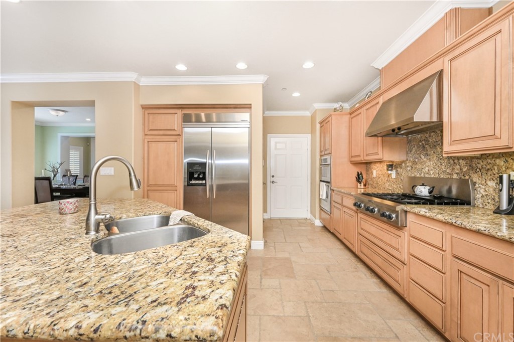 10450 Rose Ann Circle Cypress, CA 90630 - Photo 16 of 52