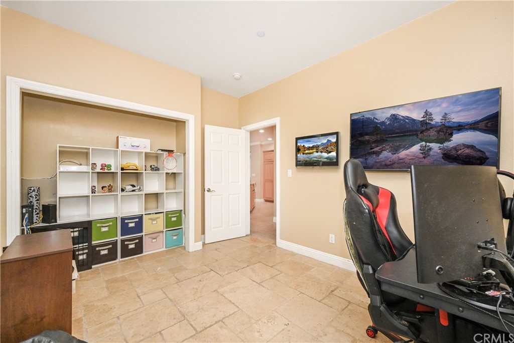 10450 Rose Ann Circle Cypress, CA 90630 - Photo 24 of 52