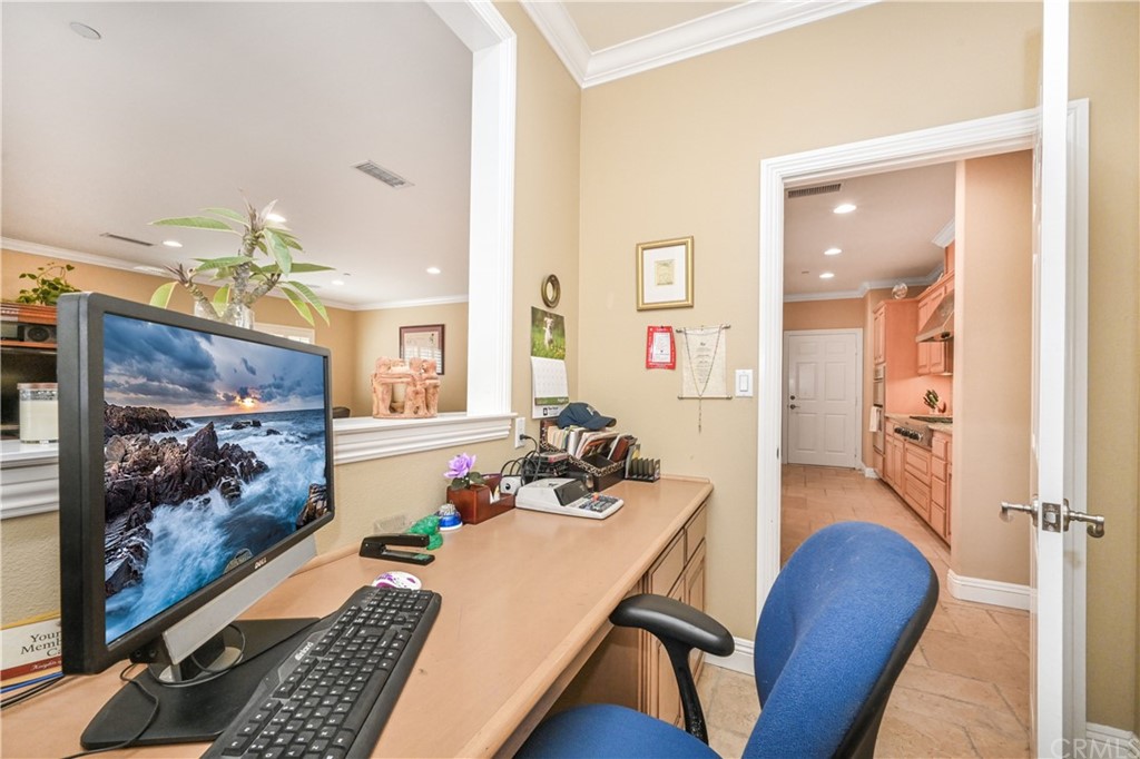 10450 Rose Ann Circle Cypress, CA 90630 - Photo 26 of 52