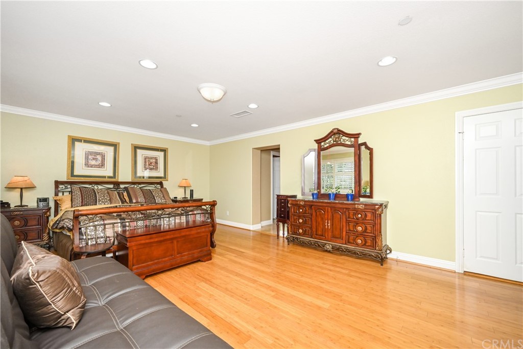 10450 Rose Ann Circle Cypress, CA 90630 - Photo 31 of 52