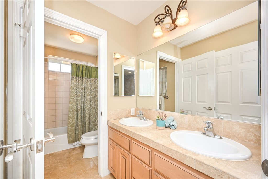 10450 Rose Ann Circle Cypress, CA 90630 - Photo 43 of 52