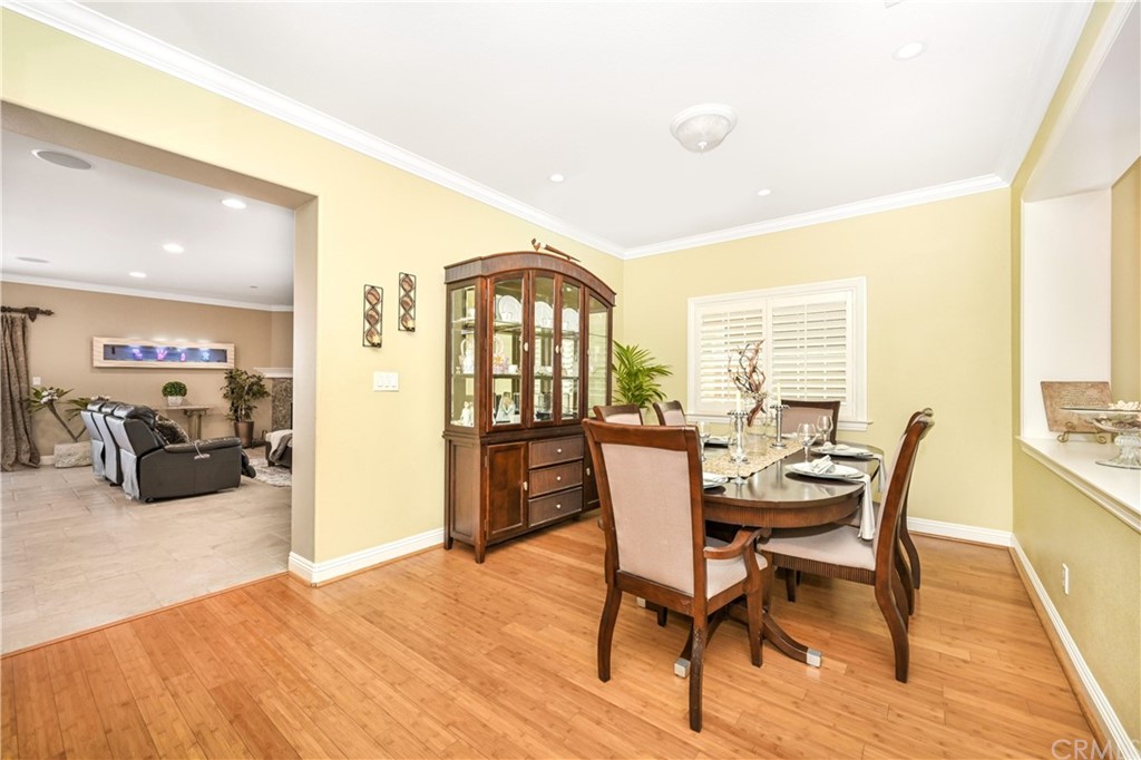 10450 Rose Ann Circle Cypress, CA 90630 - Photo 6 of 52