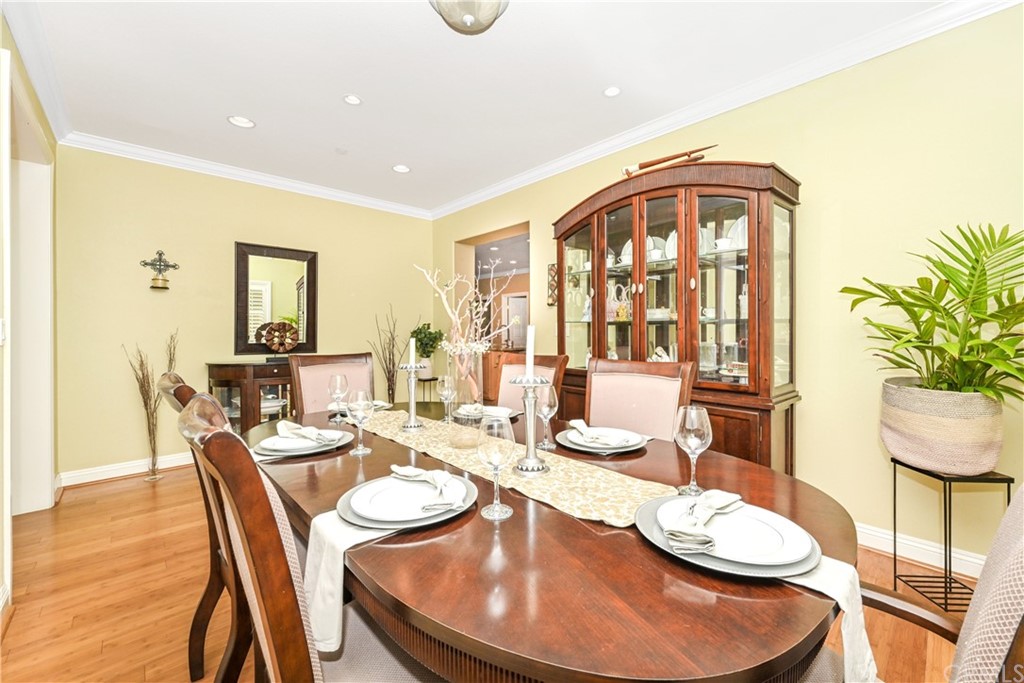 10450 Rose Ann Circle Cypress, CA 90630 - Photo 7 of 52