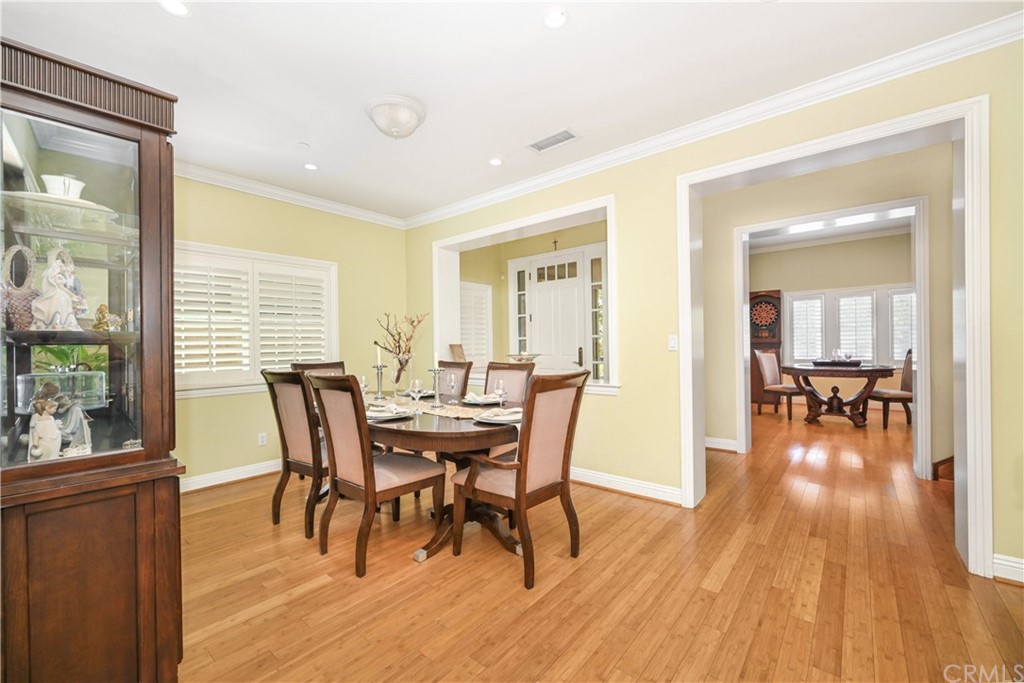 10450 Rose Ann Circle Cypress, CA 90630 - Photo 8 of 52