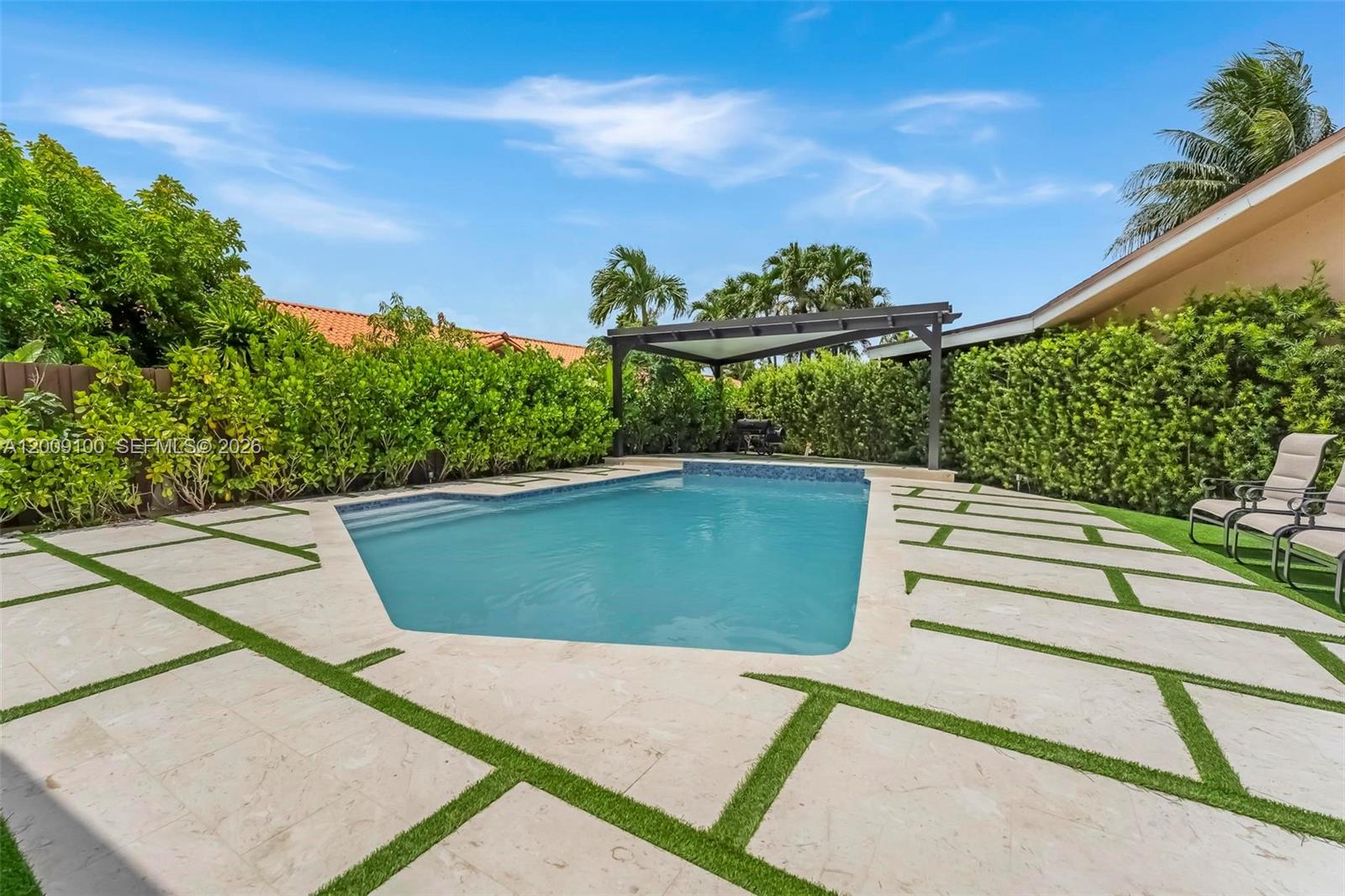 14531 Southwest 111th Terrace Miami, FL 33186 - Photo 35 of 45