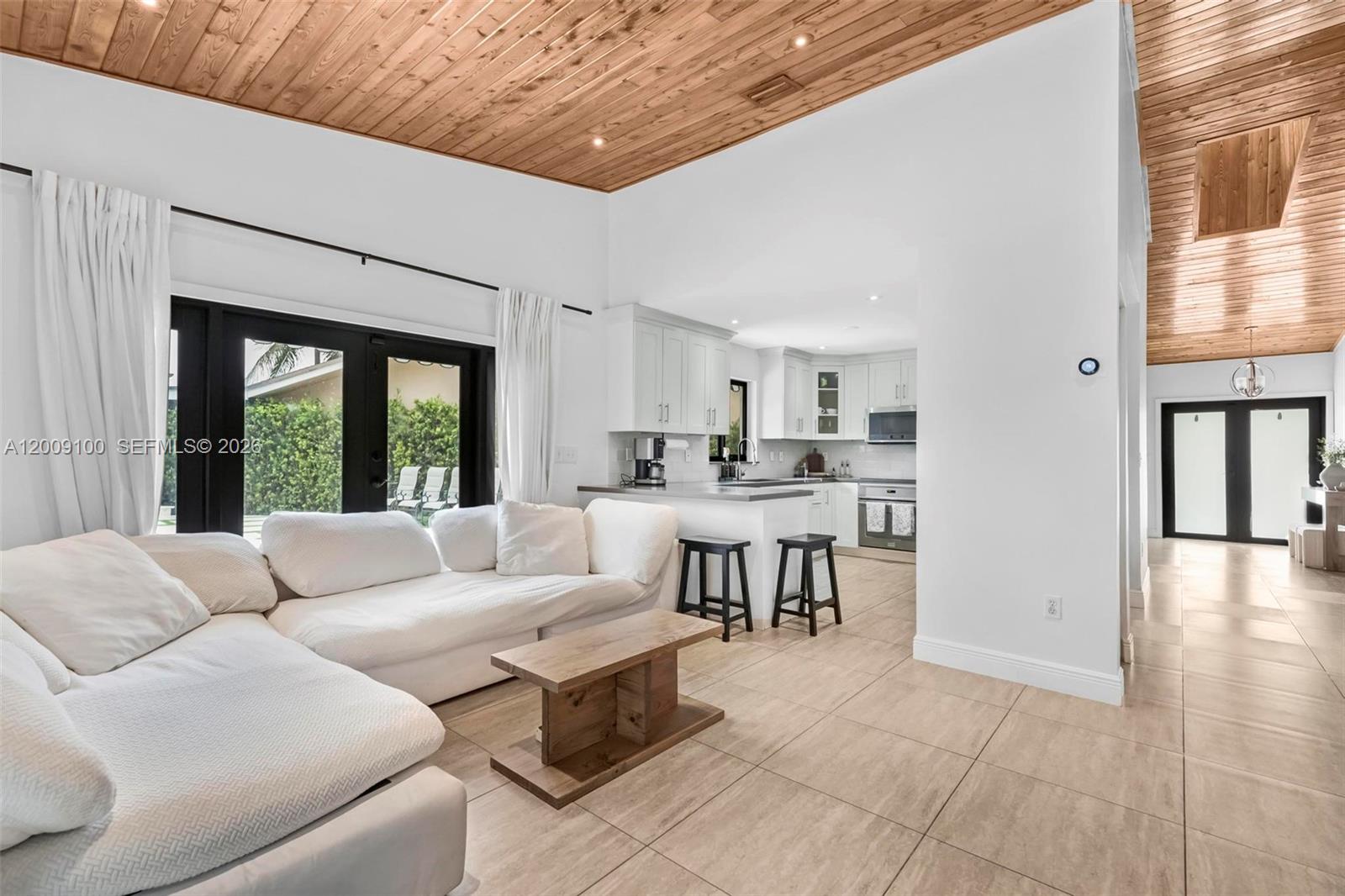 14531 Southwest 111th Terrace Miami, FL 33186 - Photo 10 of 45
