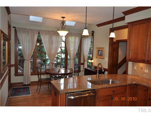 8700 Zinfandel Place Raleigh, NC 27615 - Photo 3 of 17