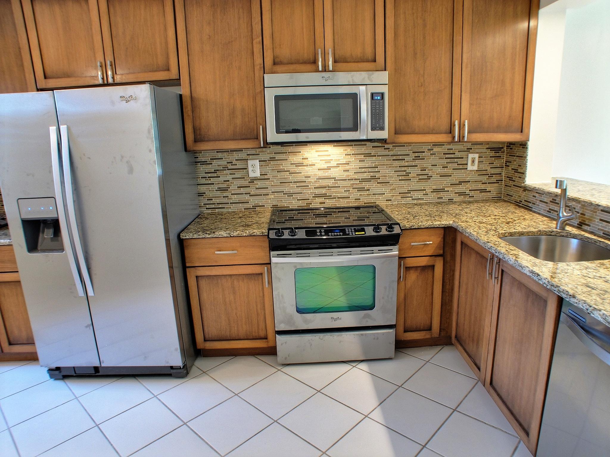 420 Northwest 67th Street, Unit K106 Boca Raton, FL 33487 - Photo 3 of 19 exposio_11745886