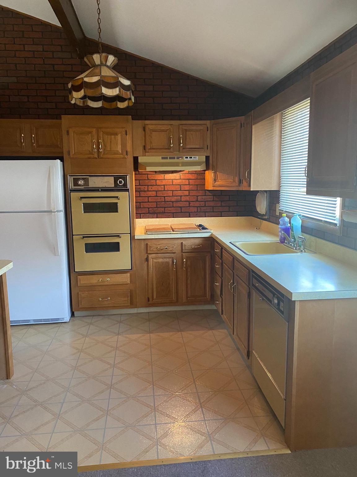 1251 Clements Bridge Road Deptford, NJ 08096 - Photo 4 of 14 Kitchen