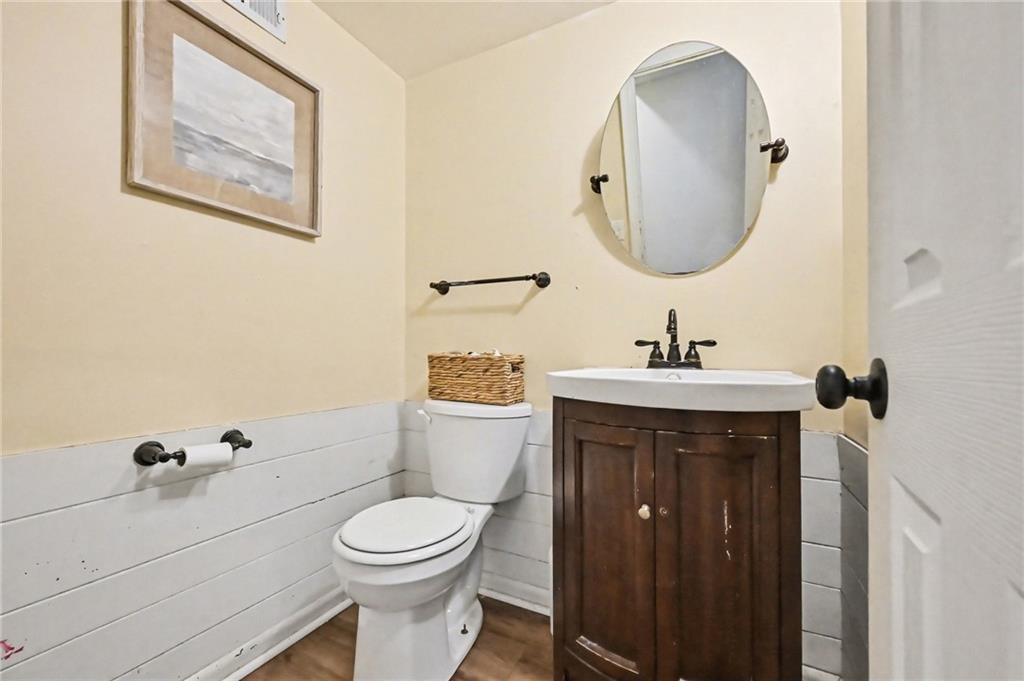 4209 Grandview Road Kansas City, MO 64137 - Photo 24 of 39