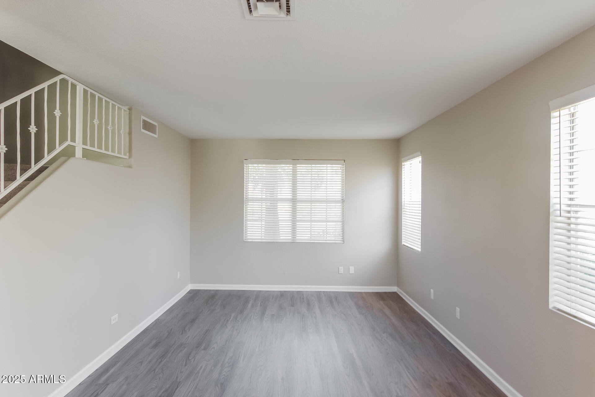 18702 North 67th Drive Glendale, AZ 85308 - Photo 6 of 17 007-photo-bonus-room-8265449