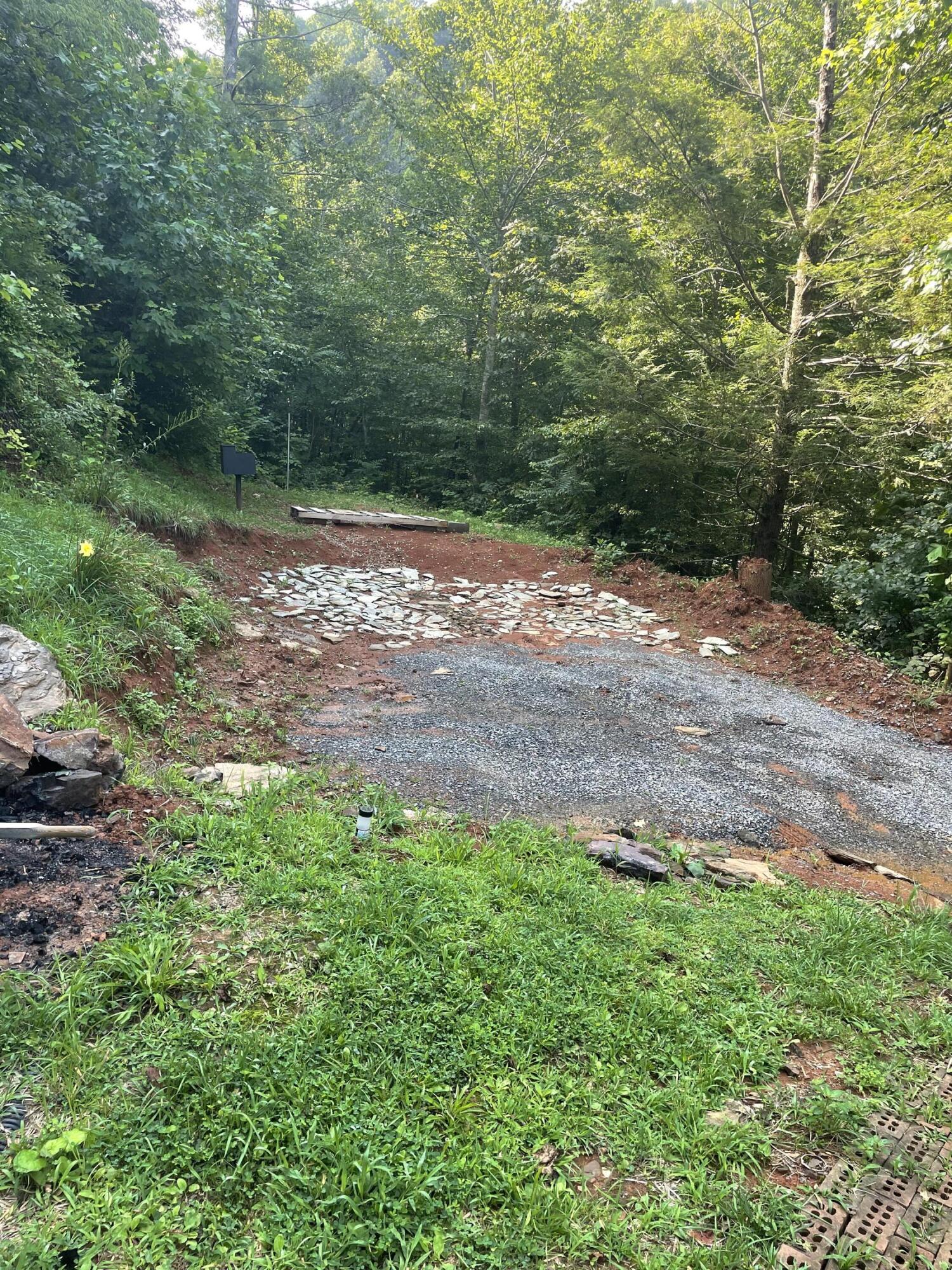 609 Blue Springs Road Elizabethton, TN 37643 - Photo 8 of 9 IMG_3008