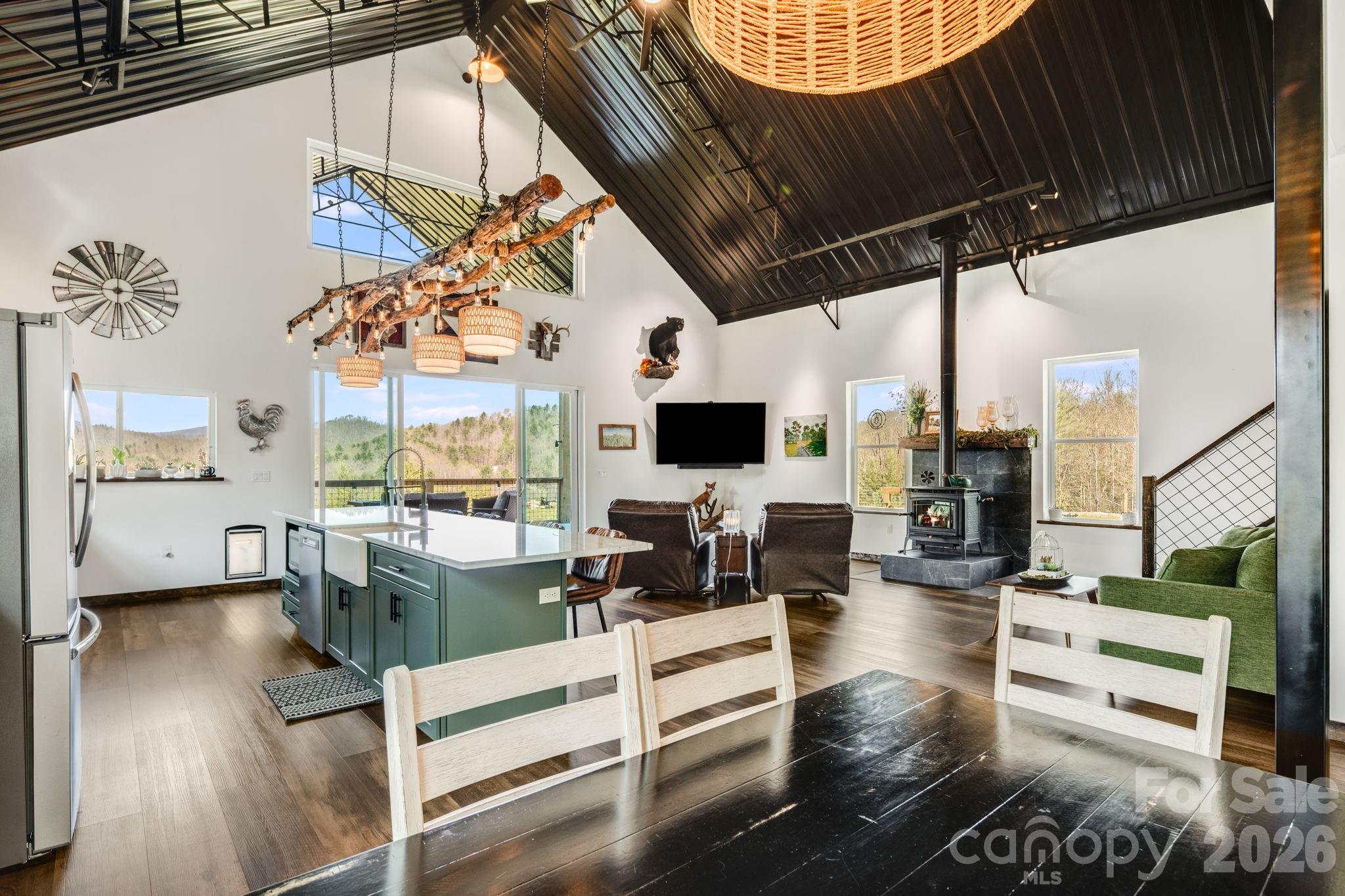 4530 Double Island Road Green Mountain, NC 28740 - Photo 17 of 48