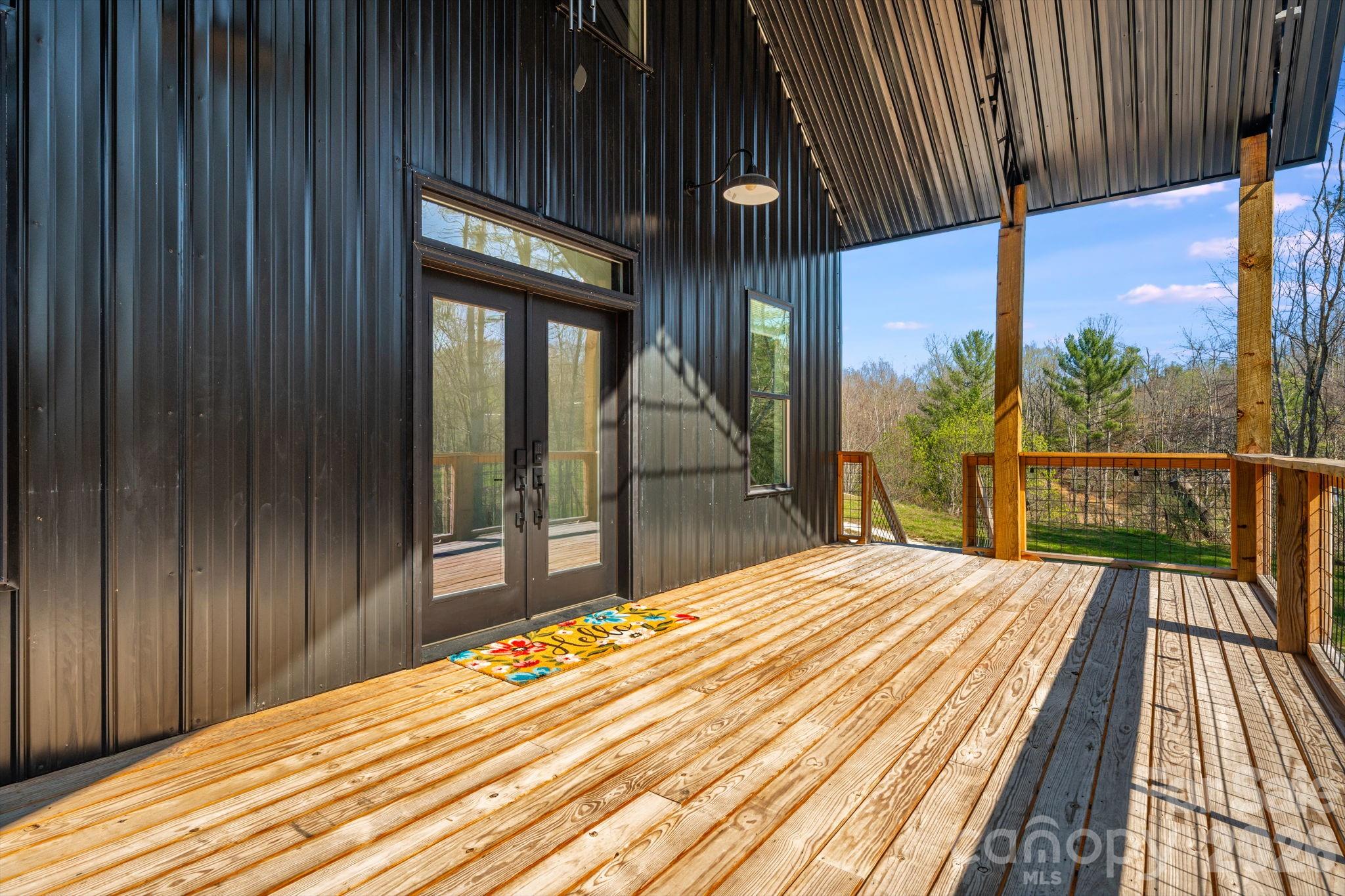 4530 Double Island Road Green Mountain, NC 28740 - Photo 9 of 48