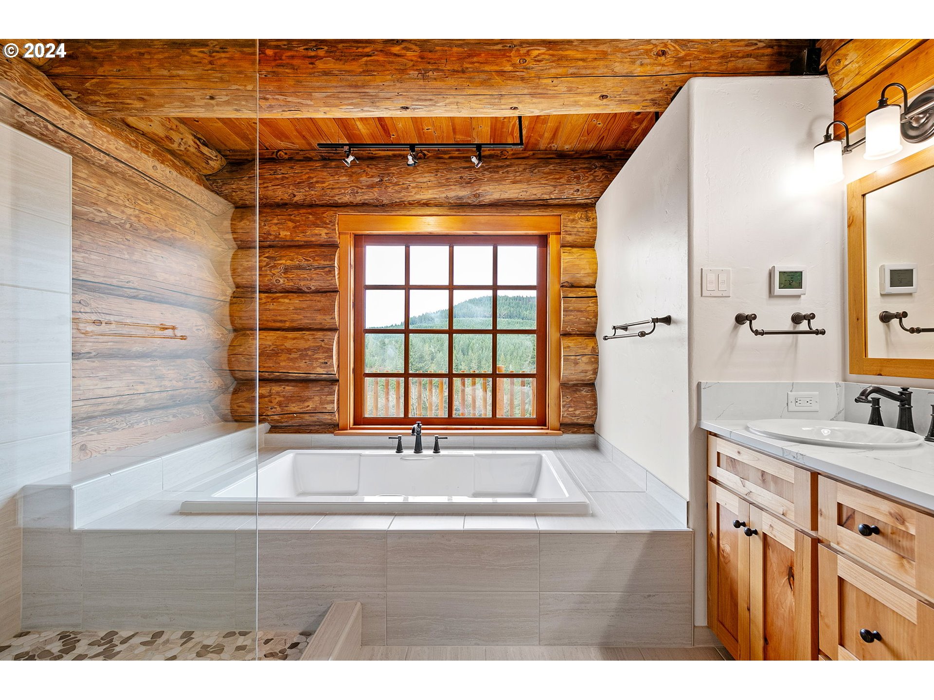 39371 Hileman Road Marcola, OR 97454 - Photo 23 of 47 Gallery Image 23