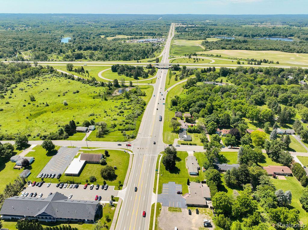 1224 South Lapeer Road Lapeer, MI 48446 - Photo 23 of 31