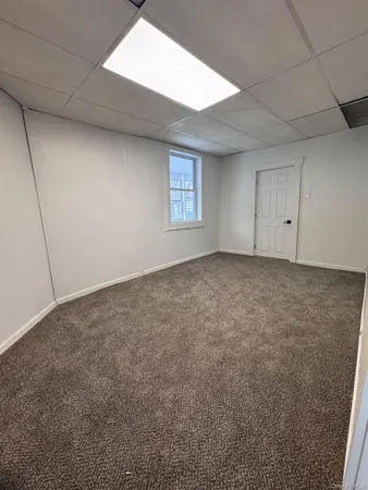 $2,400 | 20 Sycamore Street, Unit 1, Kingston, NY 12401