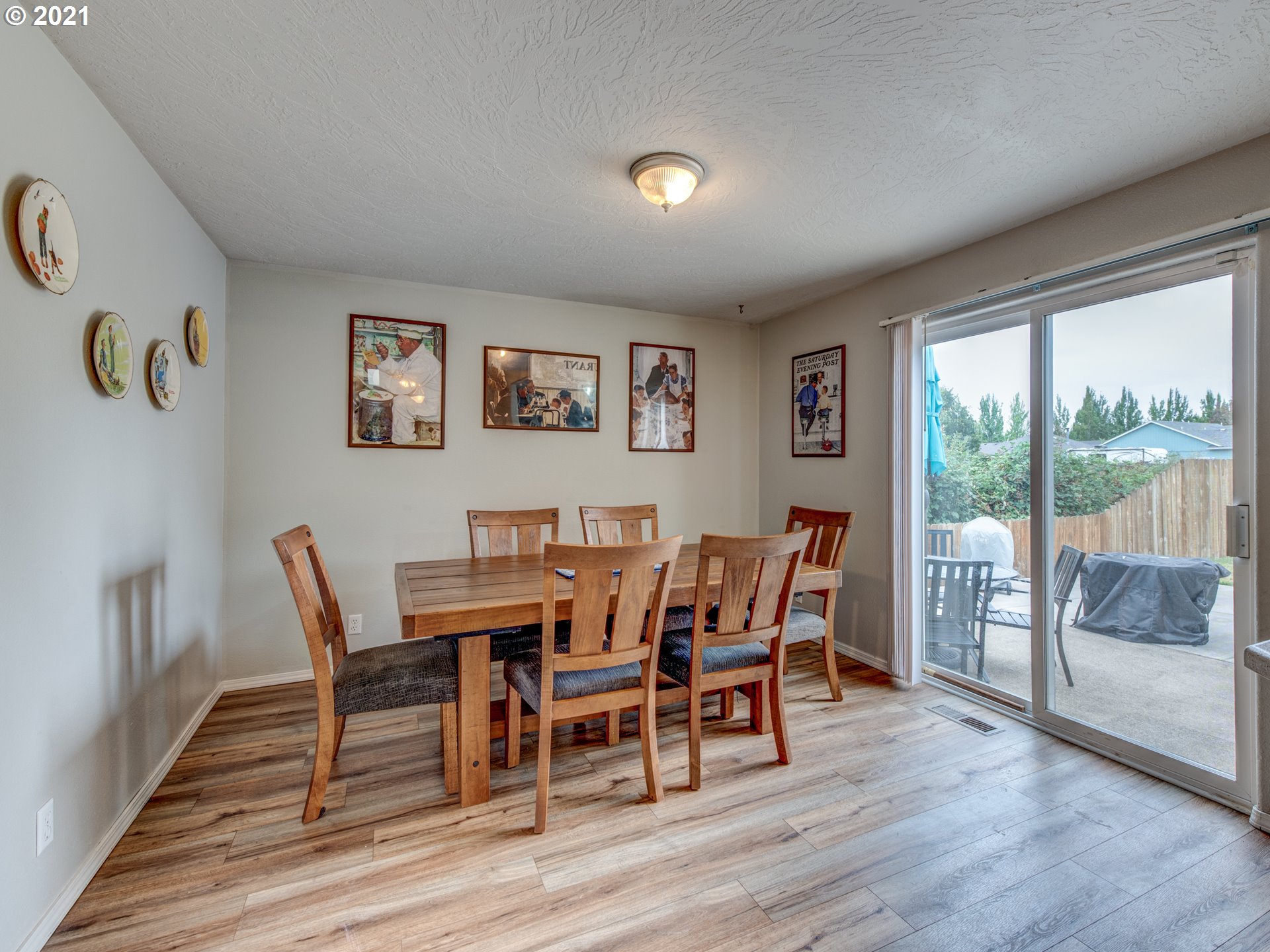 4068 Forsythia Street Springfield, OR 97478 - Photo 11 of 20