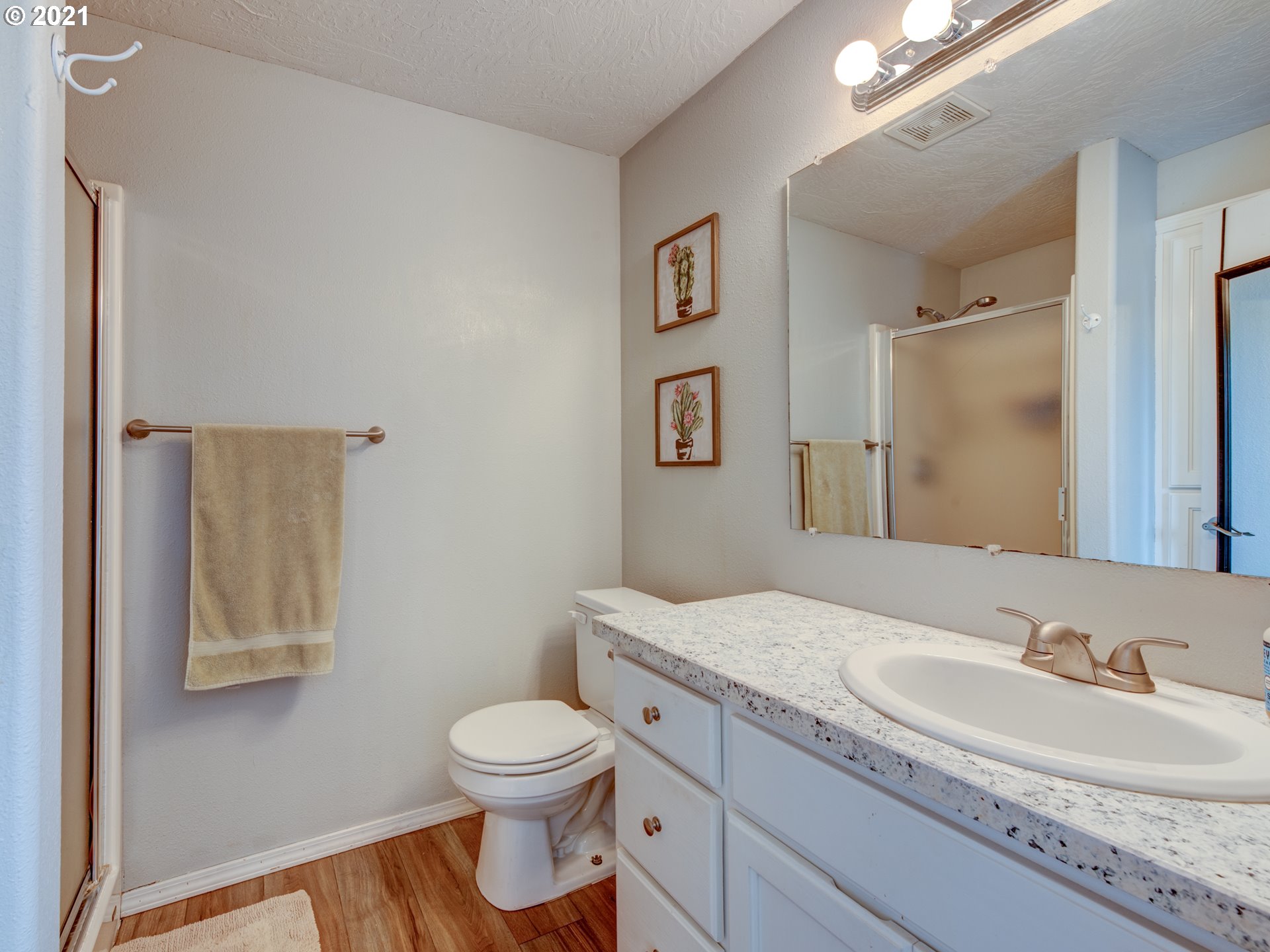 4068 Forsythia Street Springfield, OR 97478 - Photo 14 of 20
