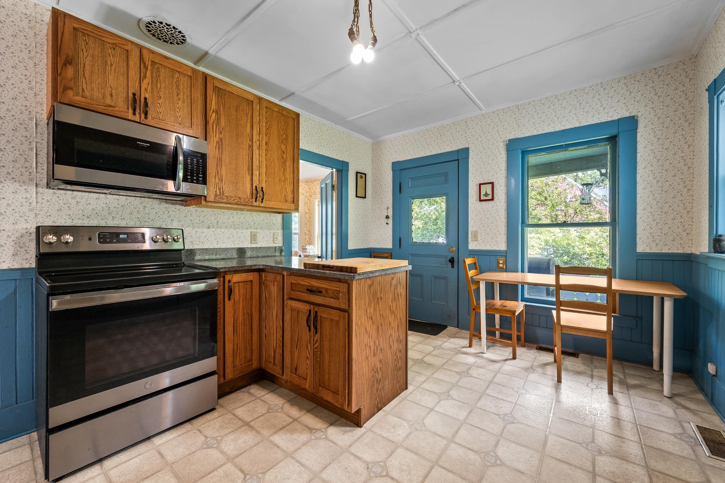 22 Prospect Street Lancaster, NH 03584 - Photo 6 of 38 Gallery Image 6