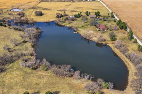 $1,650,000 | 10047 Southwest 101st Street, Auburn, KS 66402