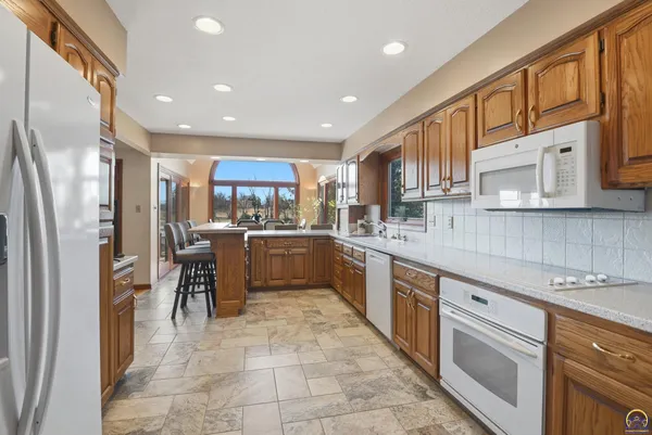 $1,650,000 | 10047 Southwest 101st Street, Auburn, KS 66402