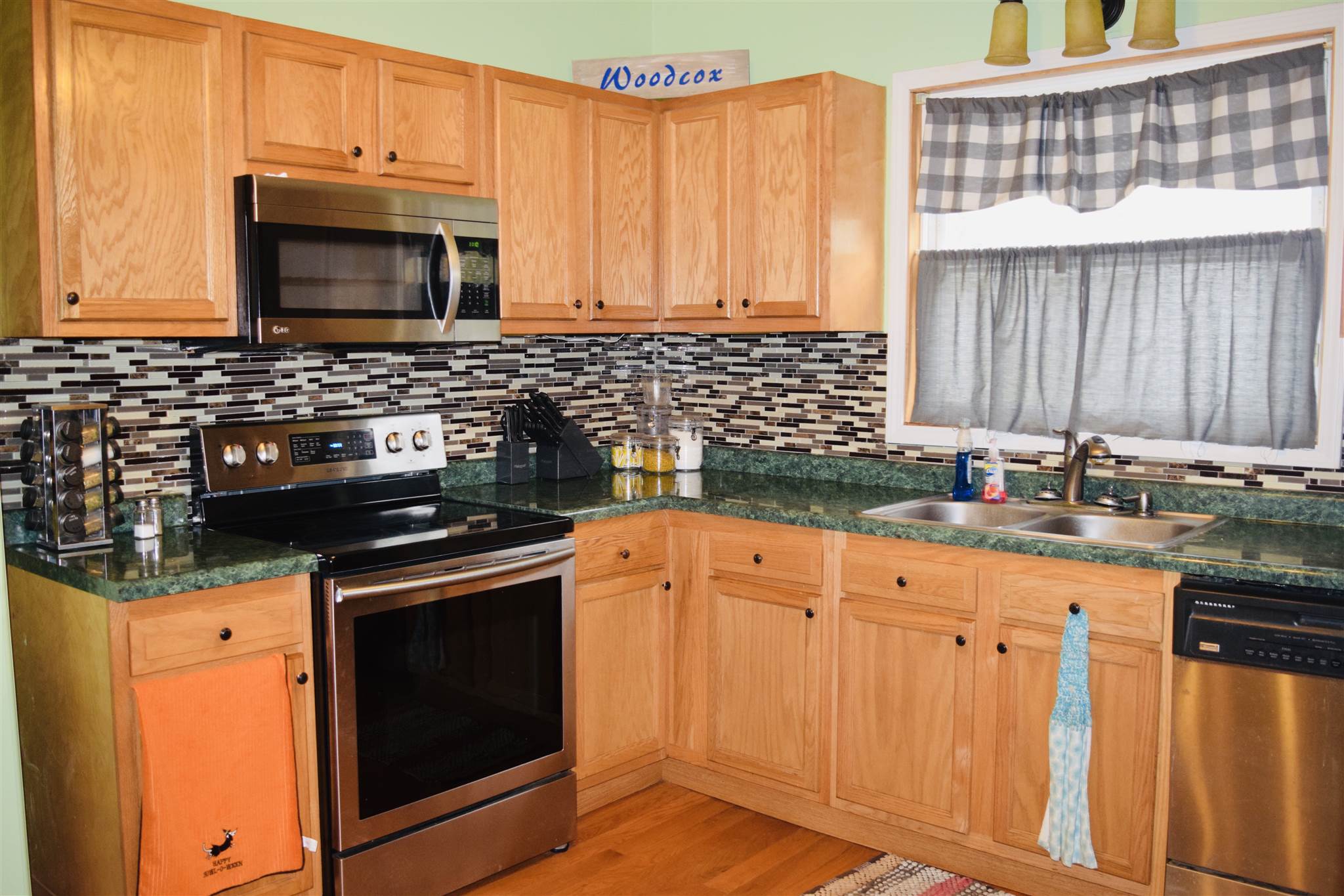506 East Rochester Street Akron, IN 46910 - Photo 2 of 9 Gallery Image 2