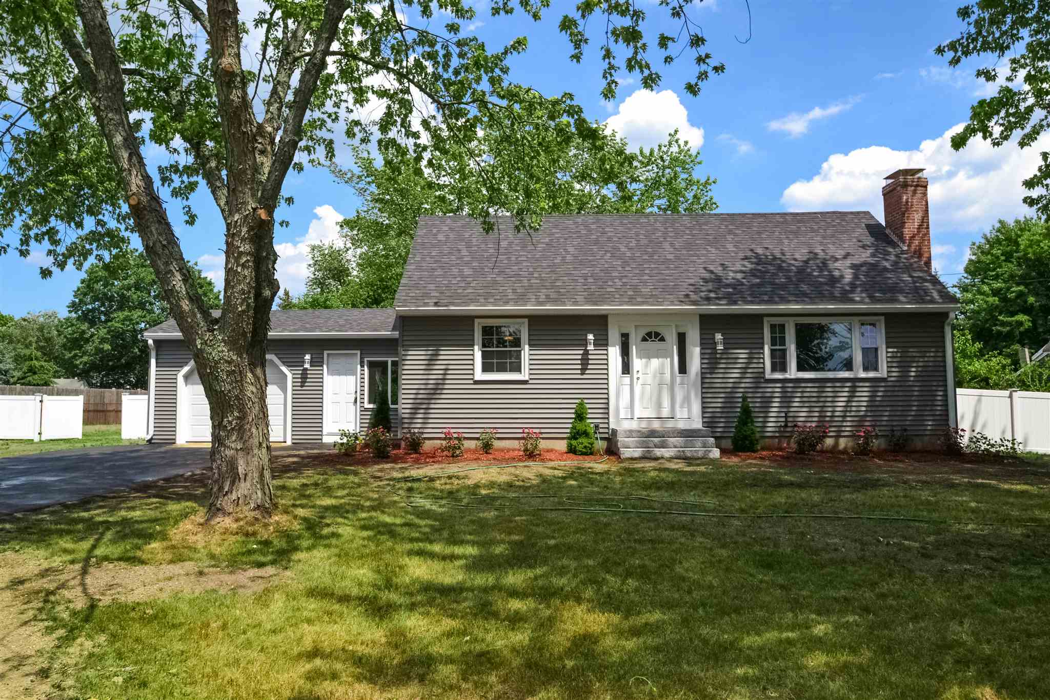 25 Post Road North Hampton, NH 03862 - Photo 1 of 31