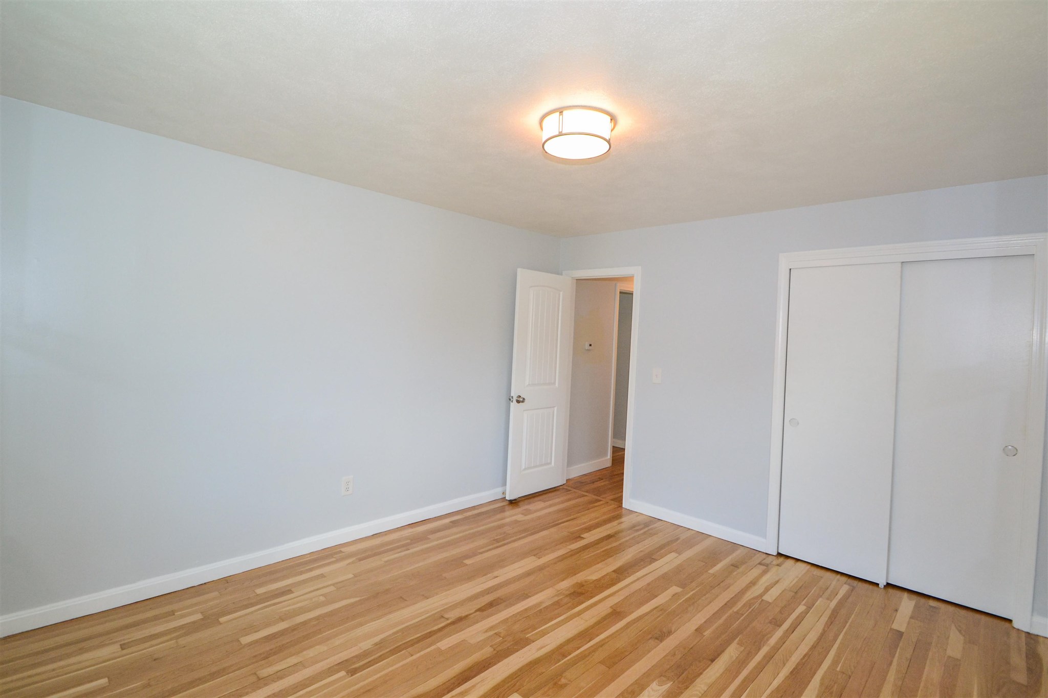 25 Post Road North Hampton, NH 03862 - Photo 13 of 31