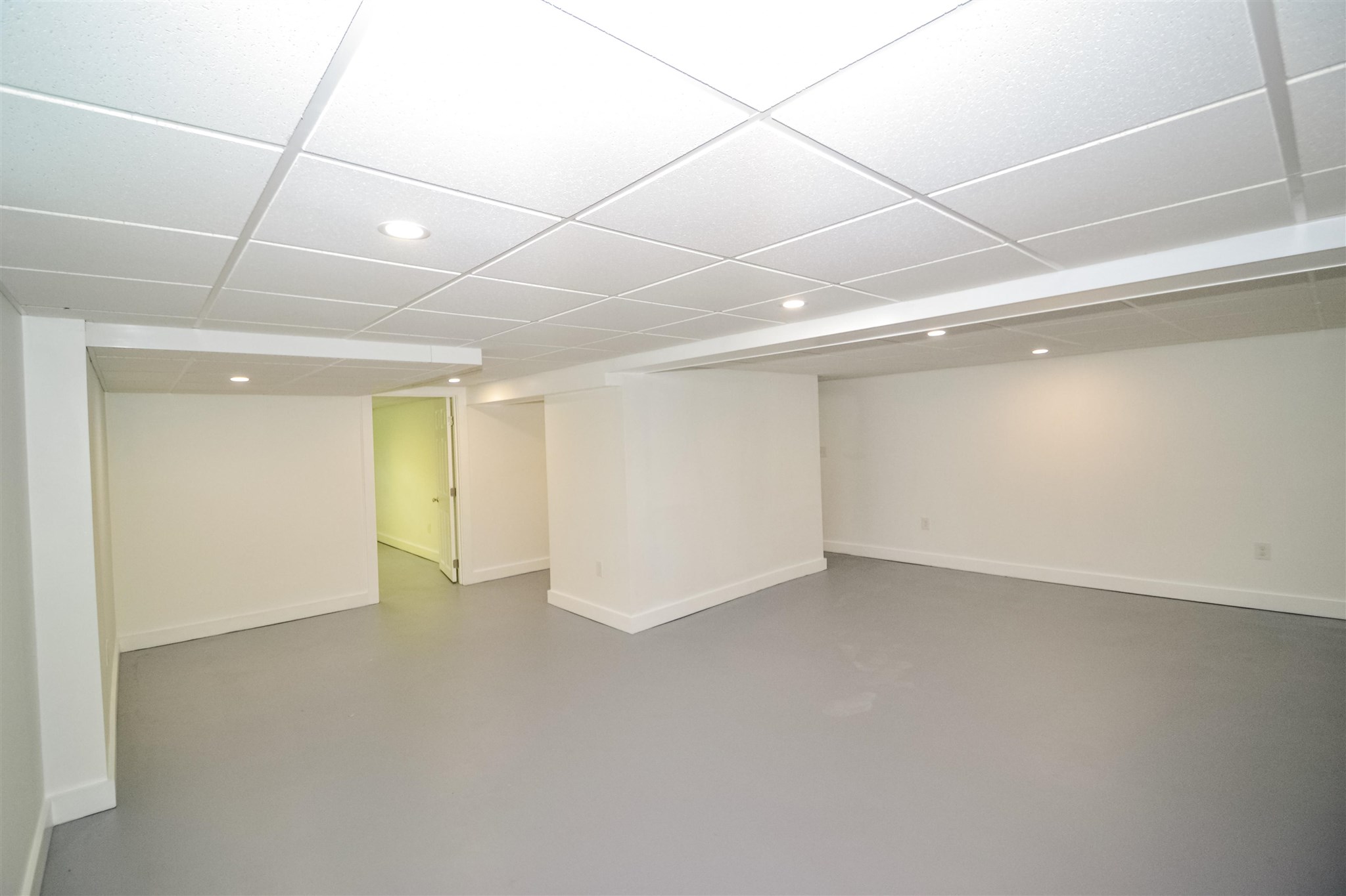 25 Post Road North Hampton, NH 03862 - Photo 27 of 31