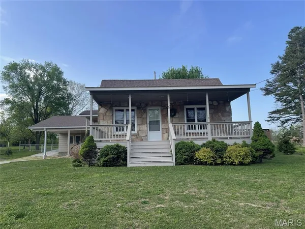 $219,900 | 201 West Roosevelt Street, Salem, MO 65560