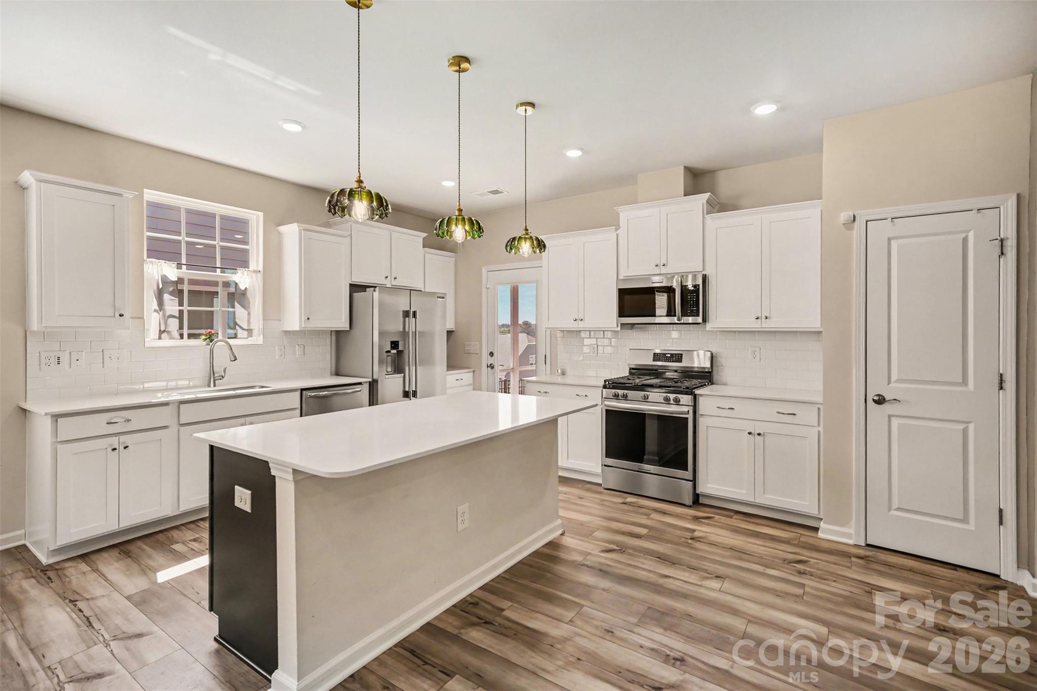1737 Otter Perch Lane Fort Mill, SC 29715 - Photo 2 of 41 Gallery Image 2