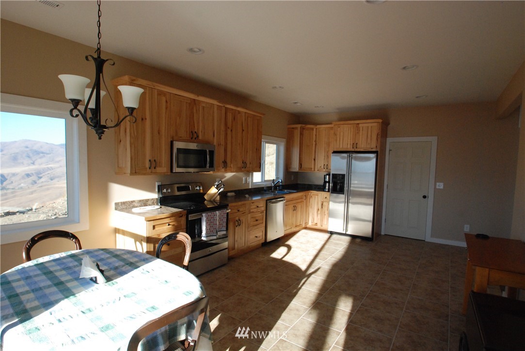 27 Avery Road Pateros, WA 98846 - Photo 7 of 18 Gallery Image 7