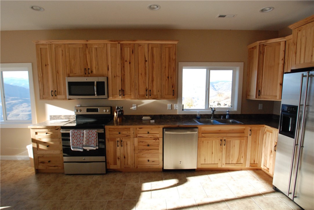 27 Avery Road Pateros, WA 98846 - Photo 8 of 18 Gallery Image 8