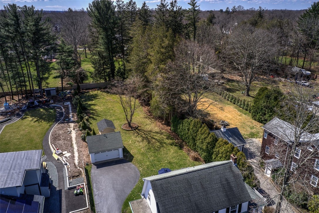 110 County Road Barrington, RI 02806 - Photo 4 of 48