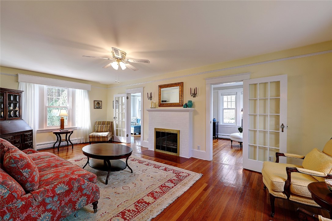 110 County Road Barrington, RI 02806 - Photo 8 of 48