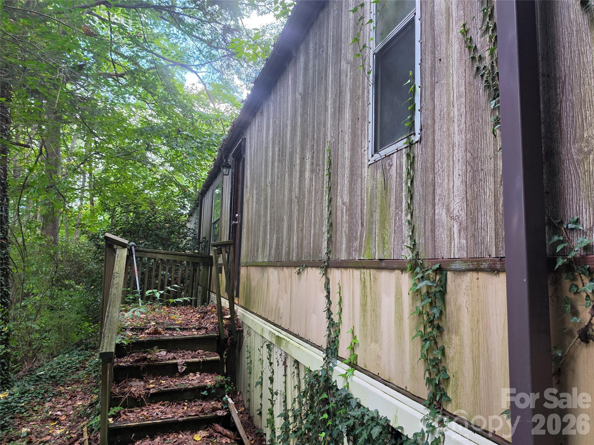 40 Gunches Dirt Road Candler, NC 28715 - Photo 3 of 19 Gallery Image 3