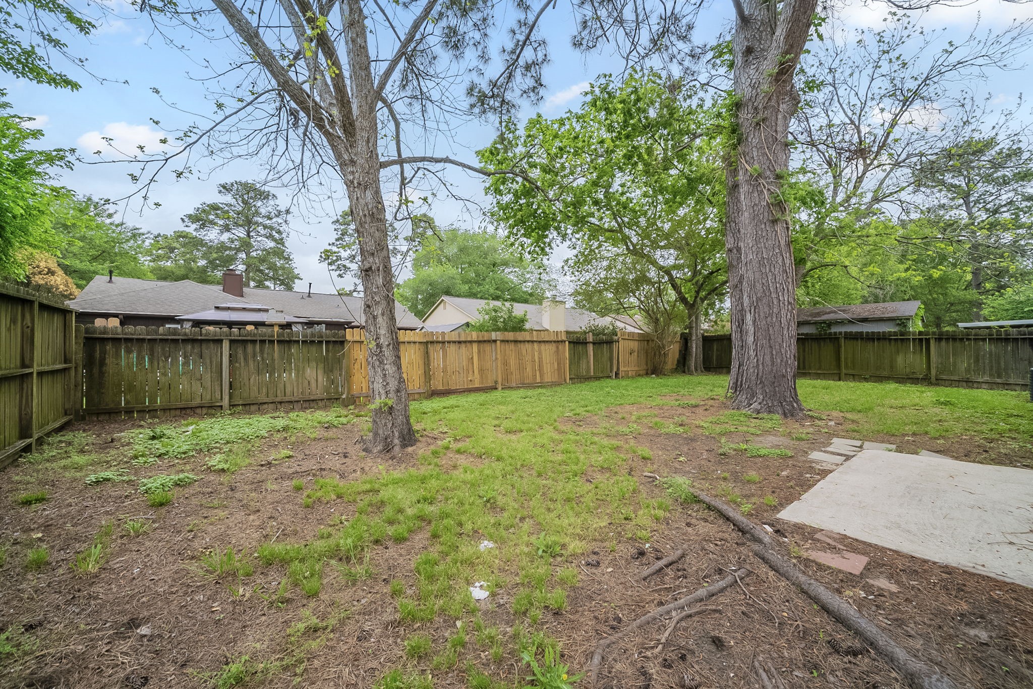 4011 Monteith Drive Spring, TX 77373 - Photo 26 of 28 a backyard of a house with lots of green space