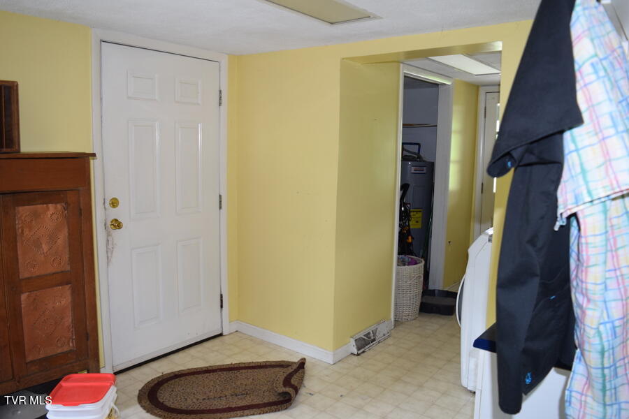 290 Snyder Ridge Road Rose Hill, VA 24281 - Photo 37 of 48 da2255e2-2471-448e-b2c3-34075af643ae